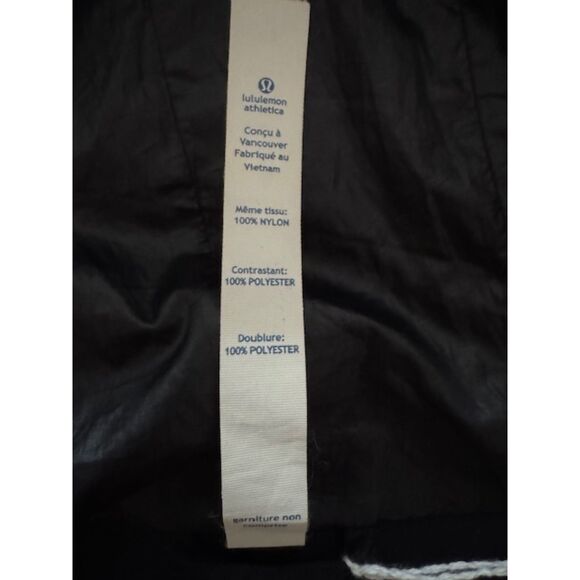 Lululemon Black hooded trench coat, size 6. - Picture 11 of 13